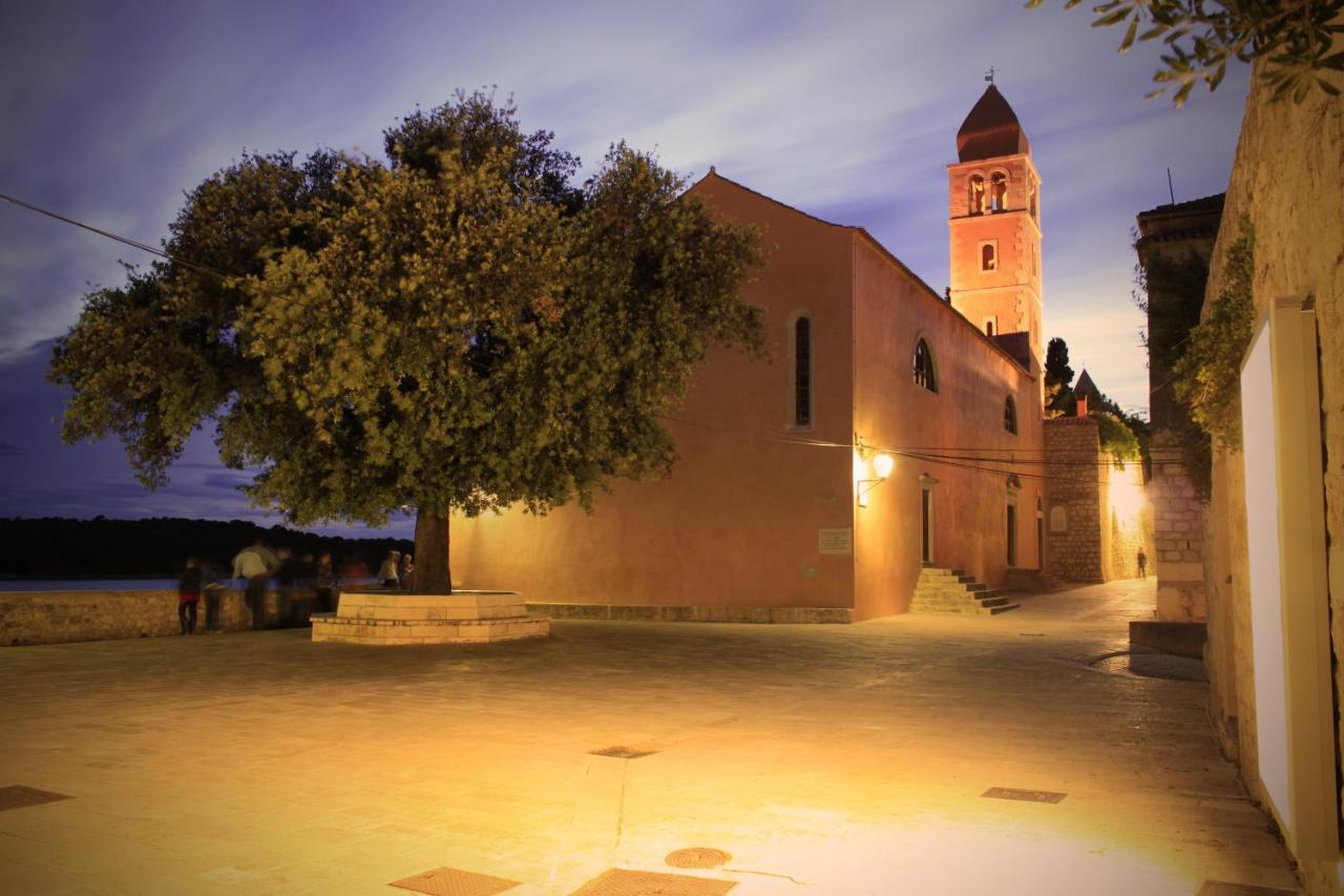 Apartmán Arbe Downtown Rab Town Exteriér fotografie